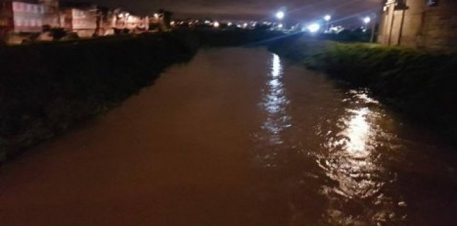 Incrementos Acelerados De Los Niveles Del Río Tunjuelo Incrementos Acelerados De Los Niveles Del Río Tunjuelo