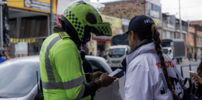  Tunjuelito fortalece el cuidado del espacio público con operativos a talleres de latonería