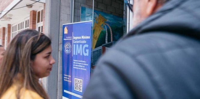 MÁS DE 500 PERSONAS PARTICIPARON EN LA JORNADA DE INGRESO MÍNIMO GARANTIZADO EN TUNJUELITO Fotografía relacionada con: MÁS DE 500 PERSONAS PARTICIPARON EN LA JORNADA DE INGRESO MÍNIMO GARANTIZADO EN TUNJUELITO
