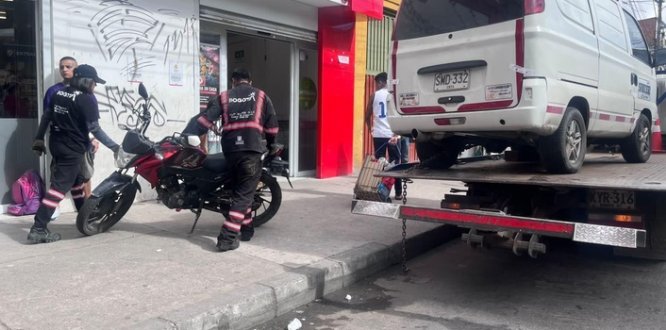 Fotografía relacionada con: Operativo de movilidad en la calle 13F deja 20 comparendos y dos vehículos inmovilizados